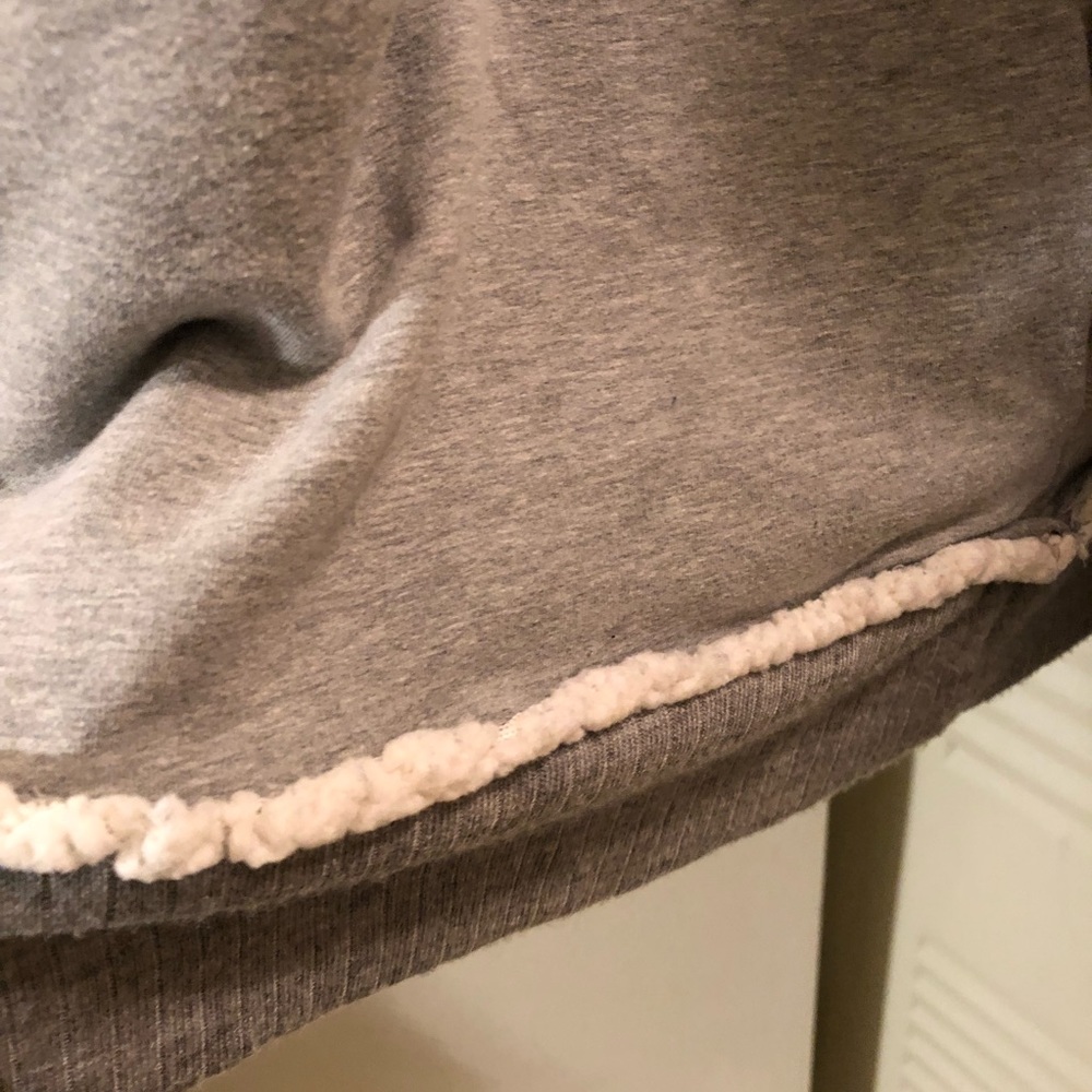 NWOT Splendid Bowery Reversable Sherpa Hoodie - Picture 7 of 8